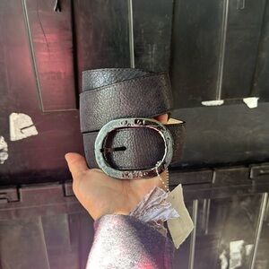 Leather rock melody belt